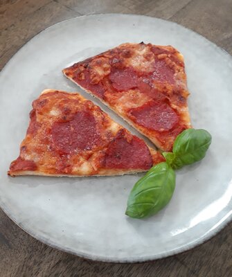 pizza salami